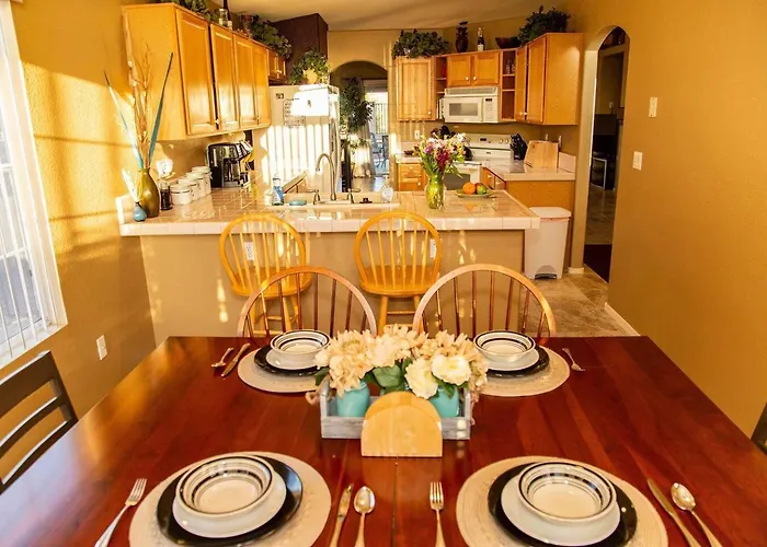 Delightful Cozy W Breathtaking Mtn Views *
